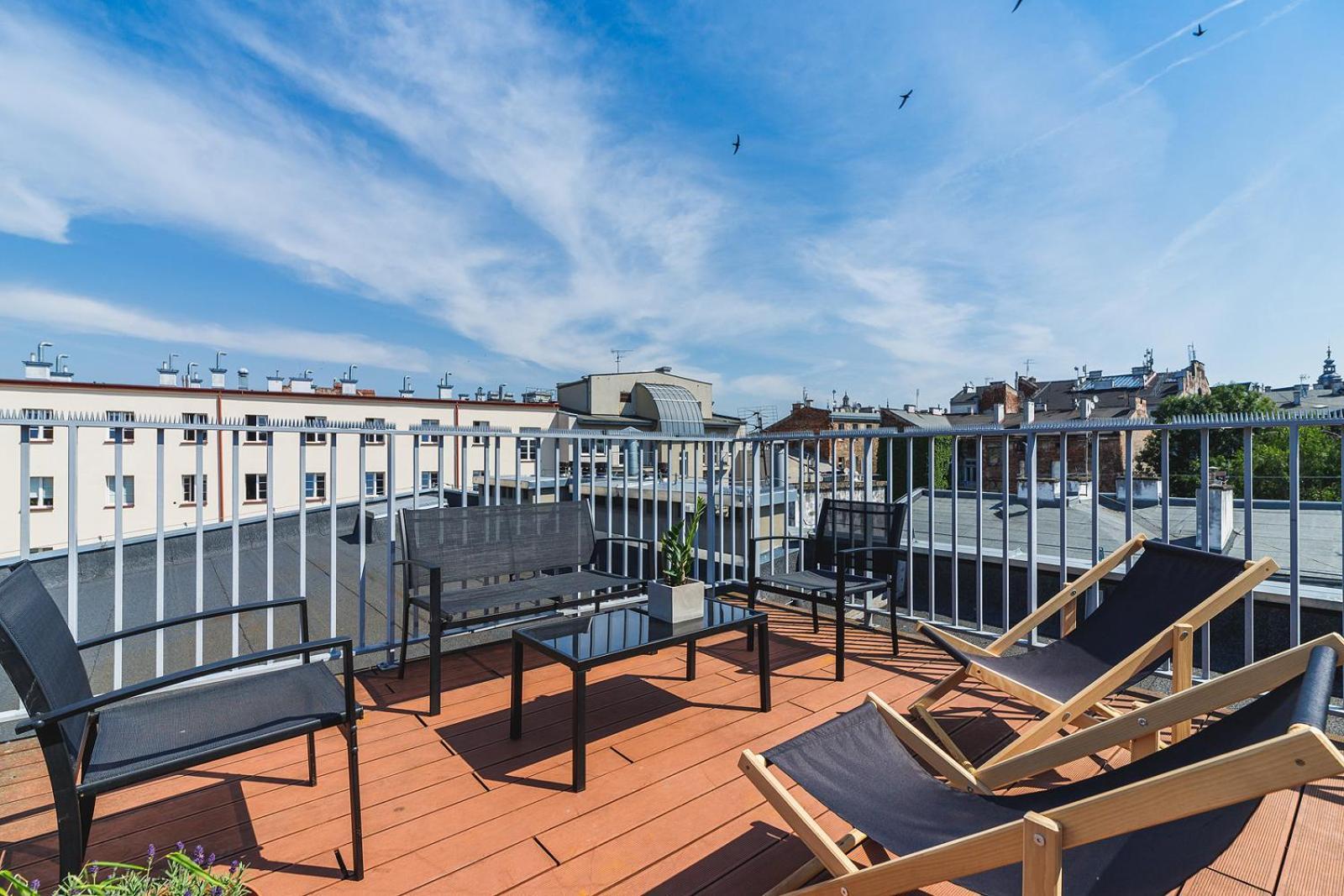 2 Bedroom Apartment With Terrace- Pilsudskiego 11 Краков Экстерьер фото
